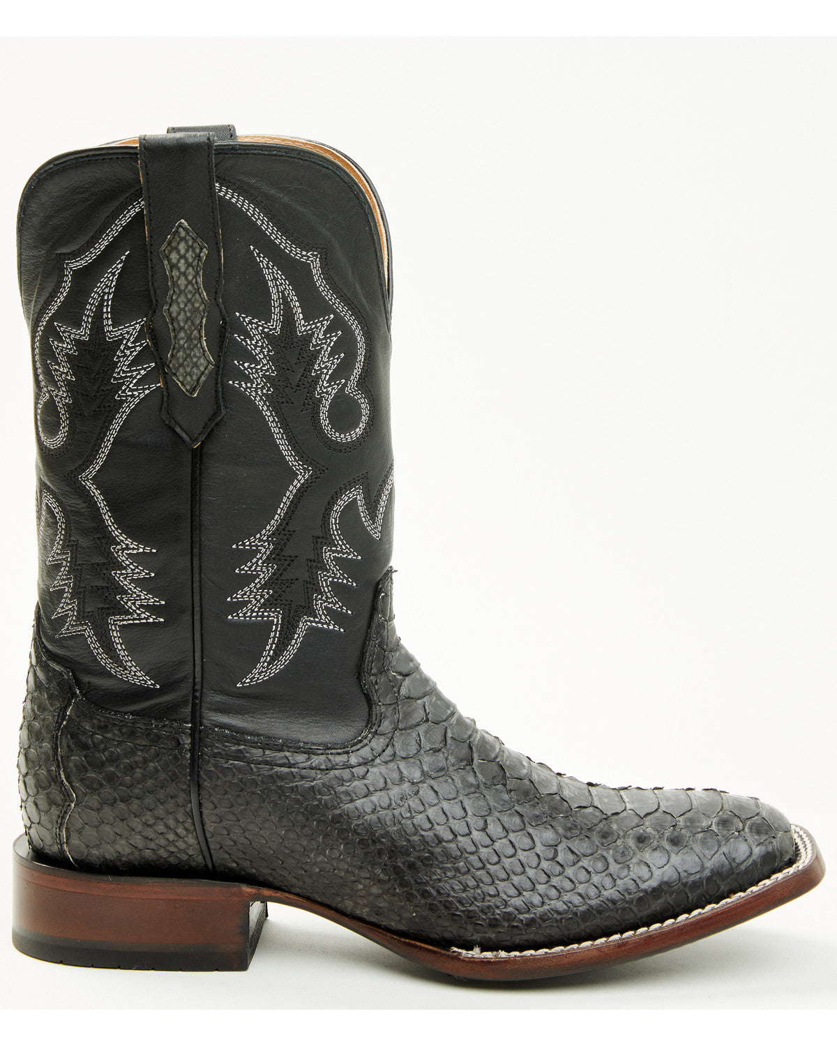 Boots – Cody James